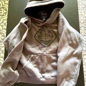 Muskoka bear wear hoody. Kids size XL